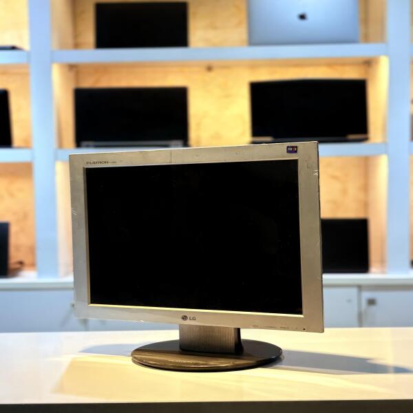 مانیتور  استوک مدل ال جی Flatron L1730S